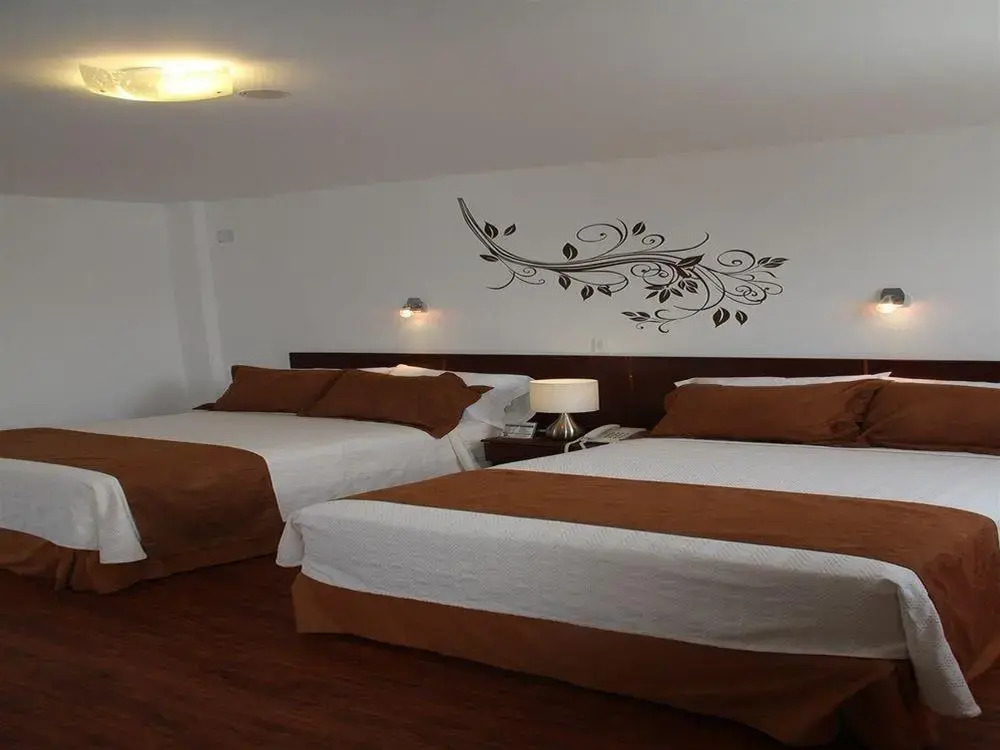 Hotel Ajavi