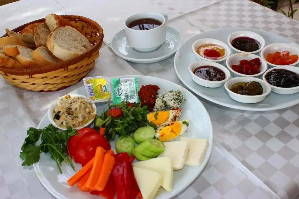 Zeytin Suit Bozcaada