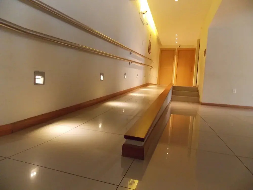 Well-located Studio with a Balcony