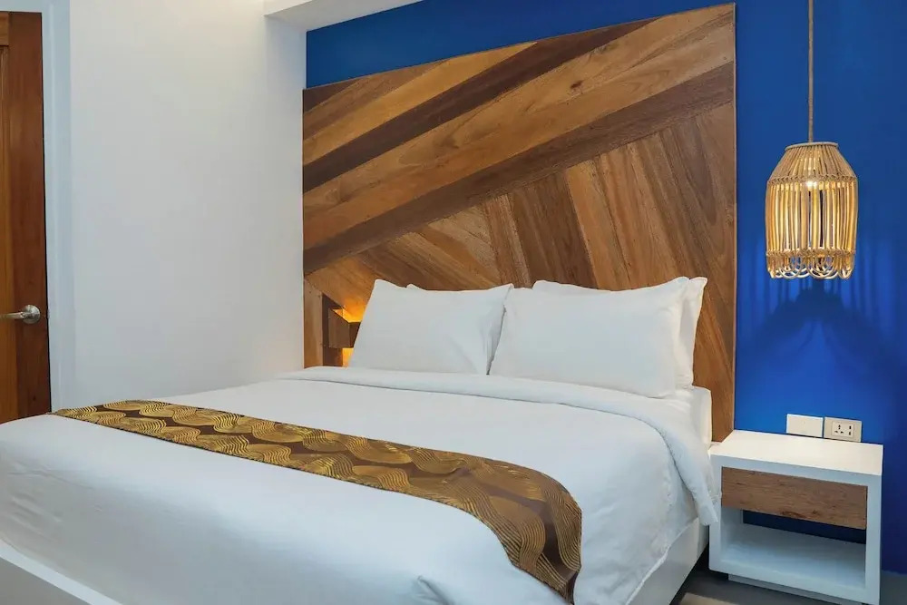 The Paragon Boracay Suites