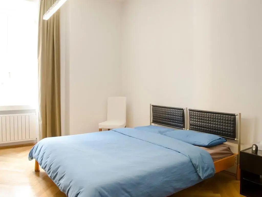Apartment FIVE