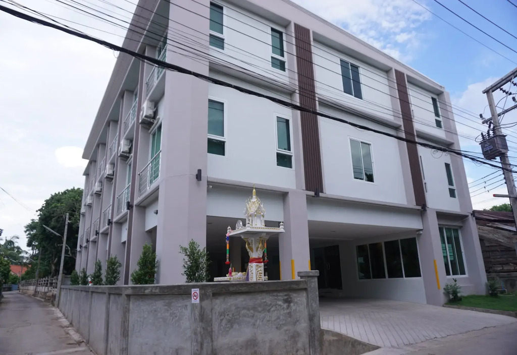 Nan Panwa Hotel