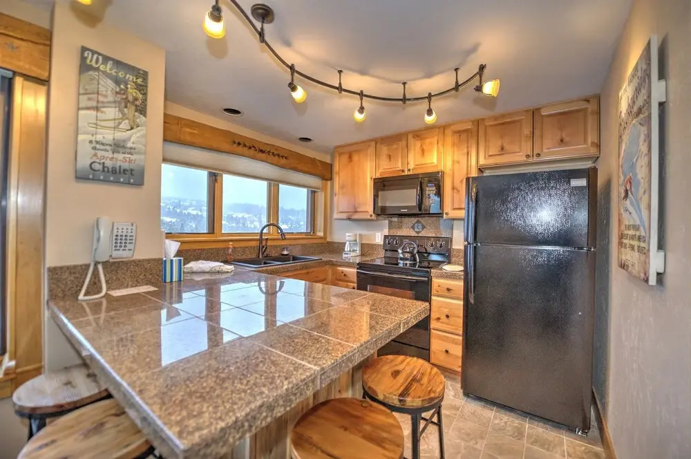 Sky Mountain Studio