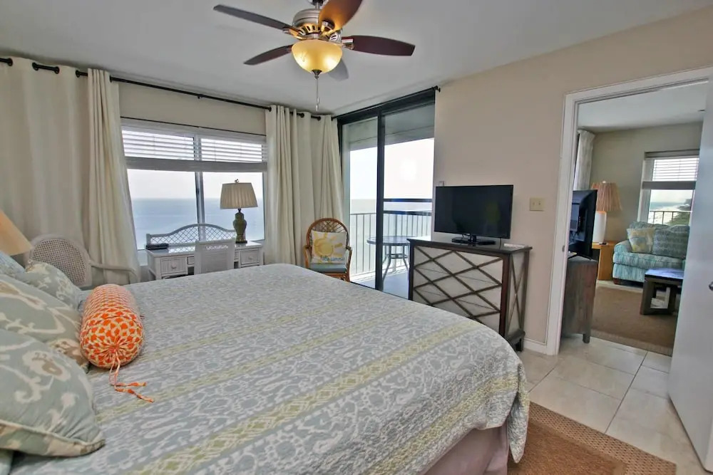 Summerchase 1108 by Youngs Suncoast