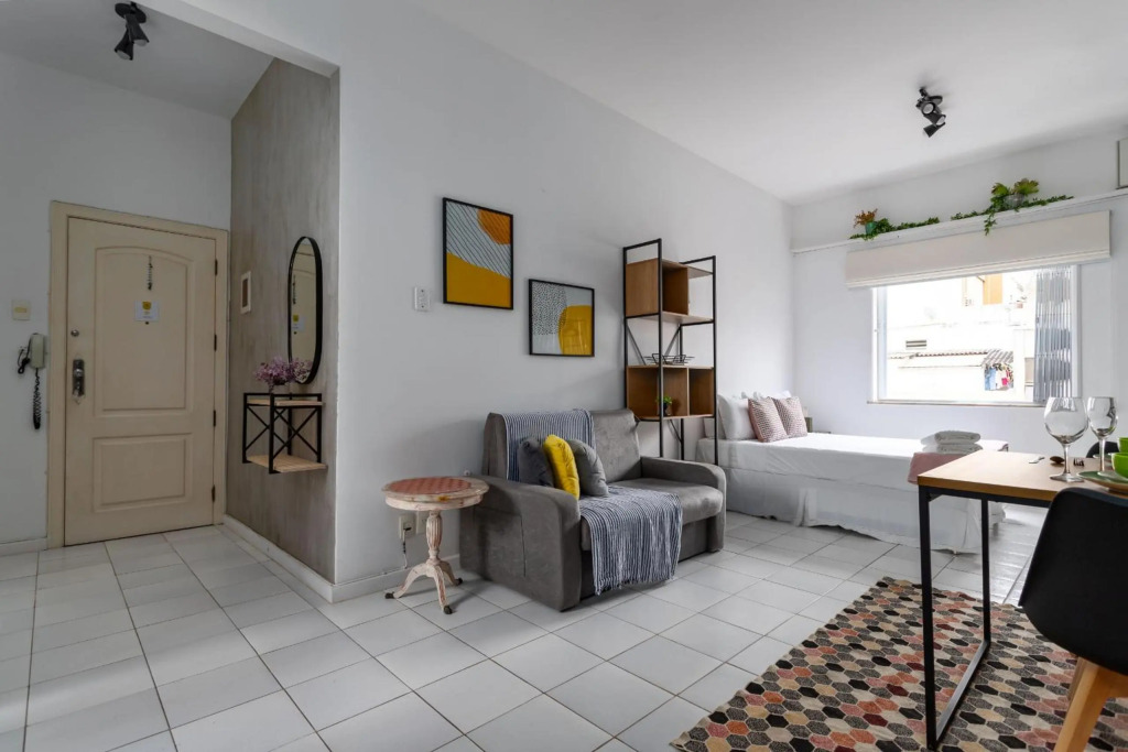 Pineapples J804 - Lindo Flat em Ipanema