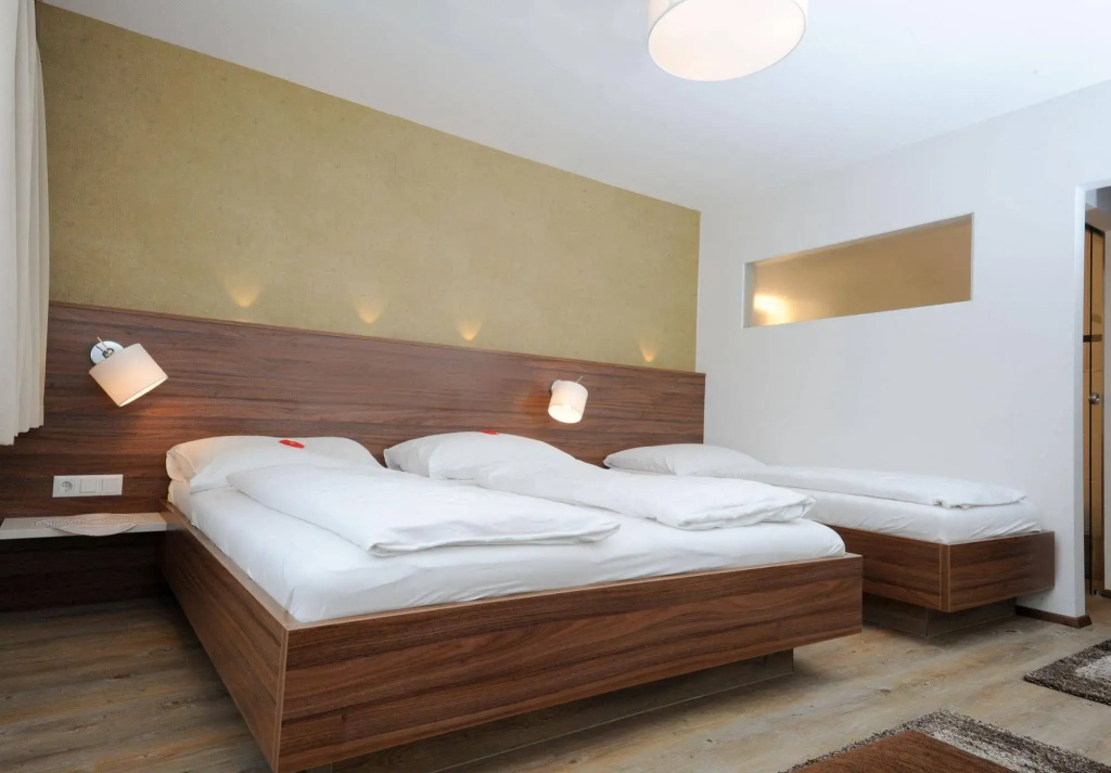 Hotel Restaurant Wallner I contactless check-in