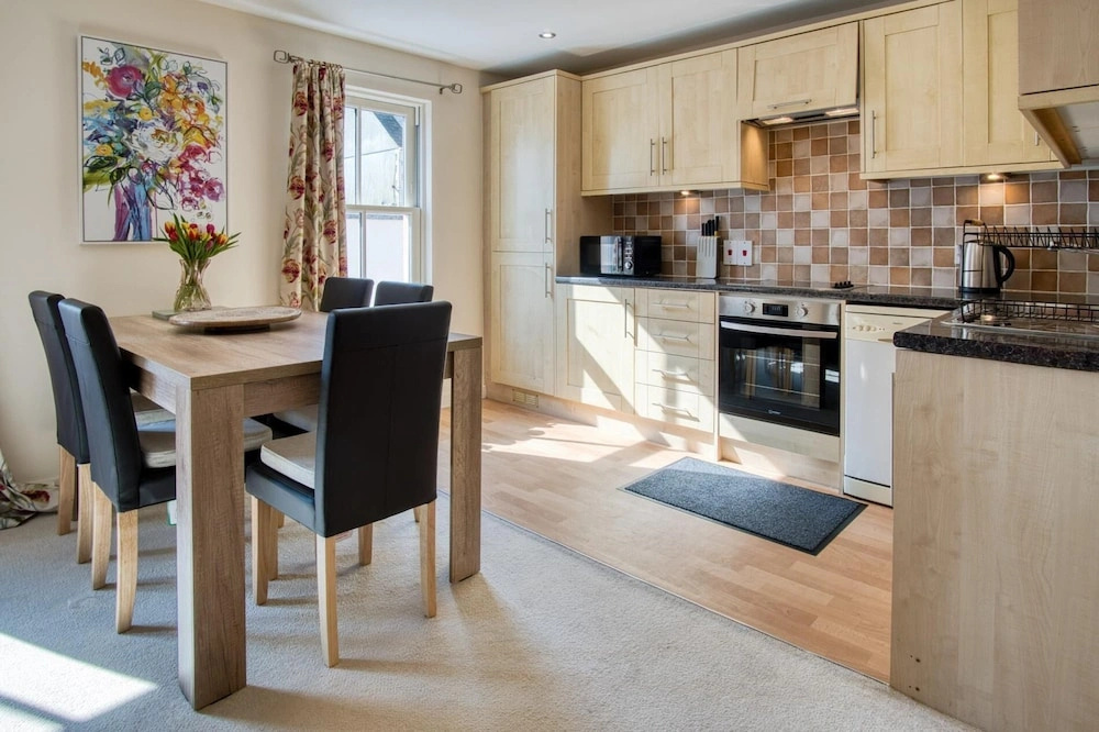 Yr Encil - 2 Bedroom Apartment - Tenby