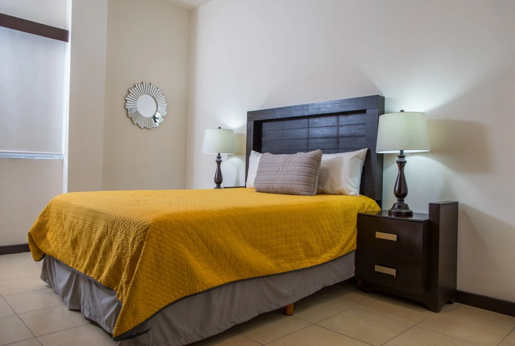 San Pedro Hotel, 5ta Avenida