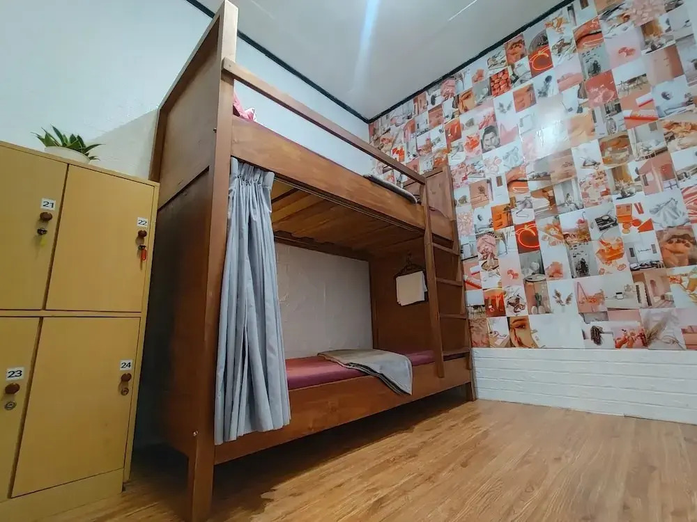 SEMERU HOSTEL MALANG