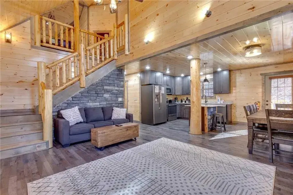 Mirror Pond - Four Bedroom Cabin