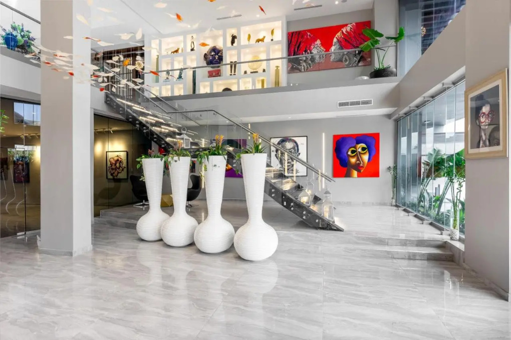 The Art Hotel