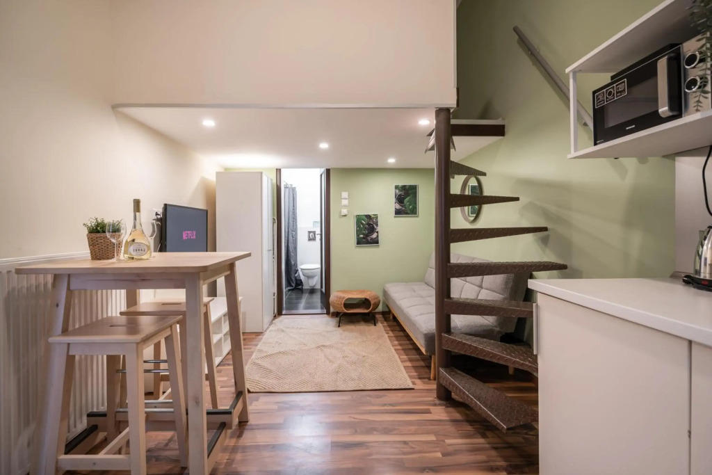A20 - Boutique Apartment Best location, By BQA