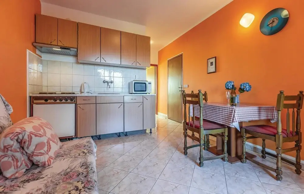 Nice Home in Sisan With Wifi and 1 Bedrooms
