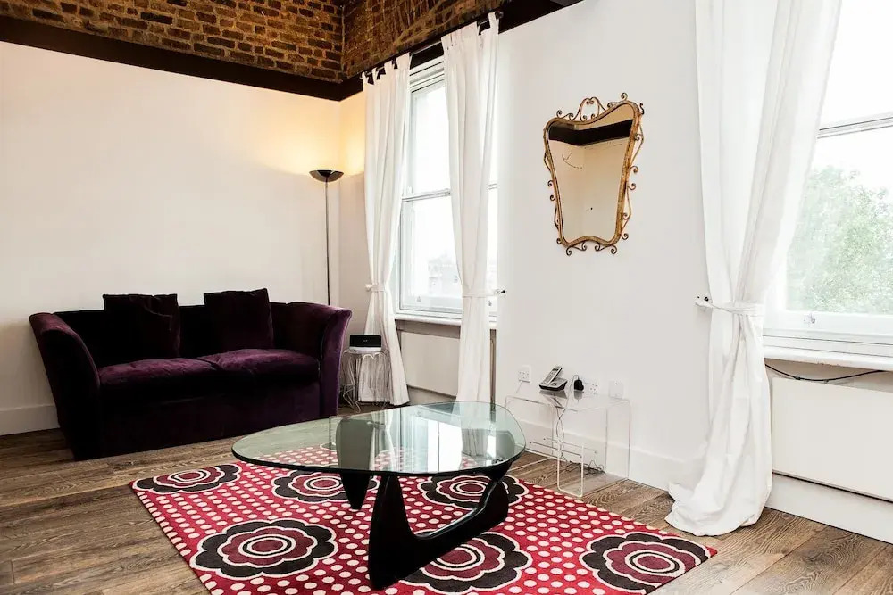 Elegant 1 Bedroom Apartment in Notting Hill