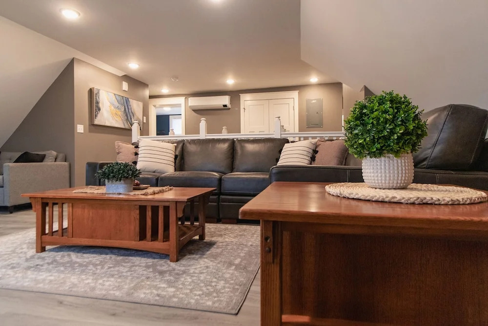 Harris House by Heirloom Boutique Collection