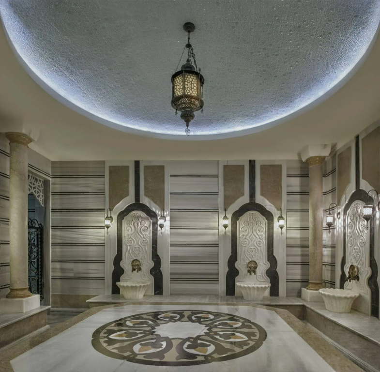 Delphin Imperial Lara