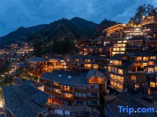 Thousands of Miles · Valtemon High Altitude Beauty Field Homestay