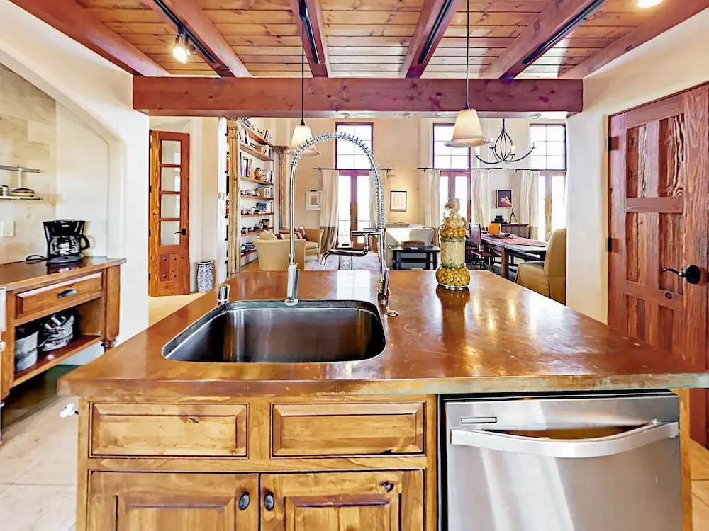Custom-designed European-style Home 2 Bedrooms 1 Bathroom Home