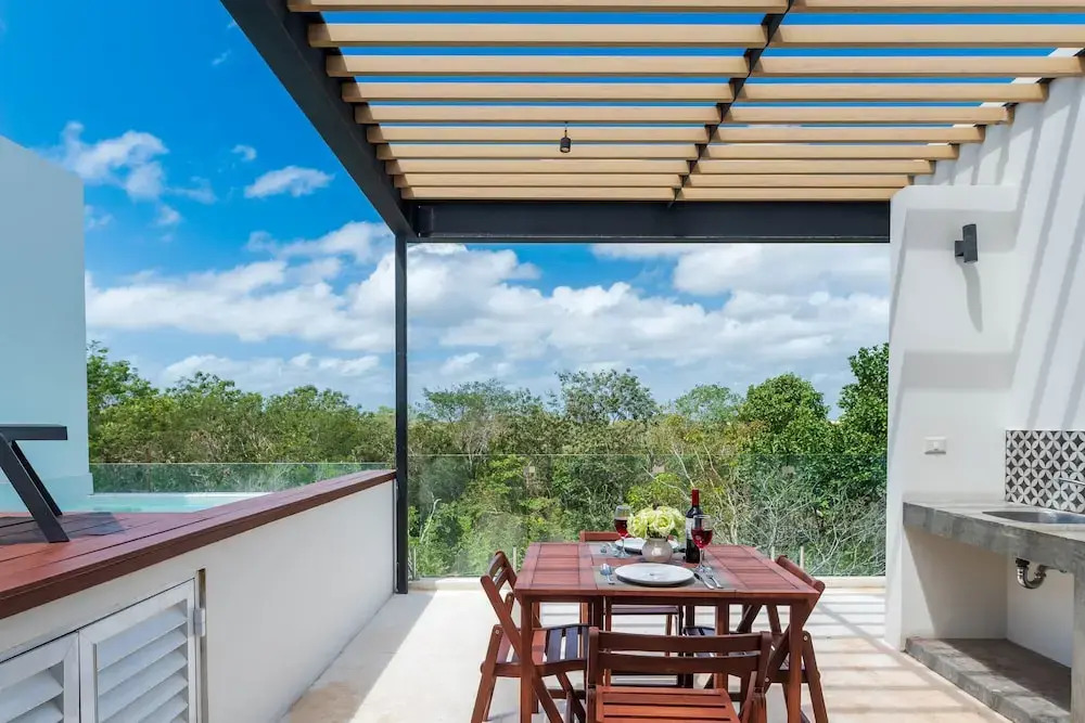 Panoramic By Alegria Rentals and Sandy Powerful