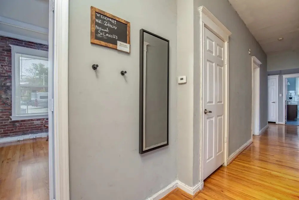 Spacious CWE Apts near BJC by Zencity