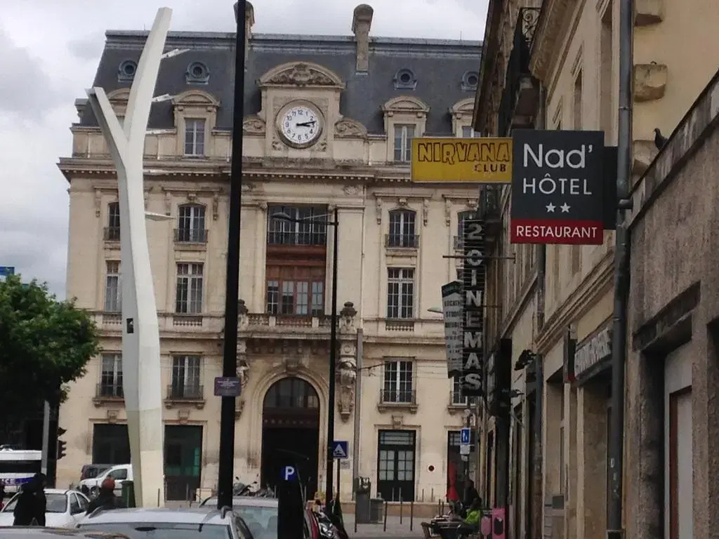 Nad Hotel