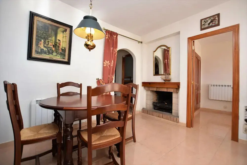 HomeHolidaysRentals Casals