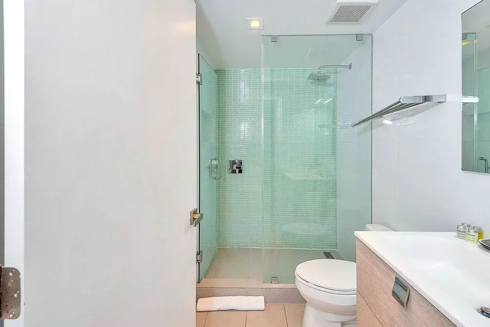 Private Condos at 1215 West by LMC