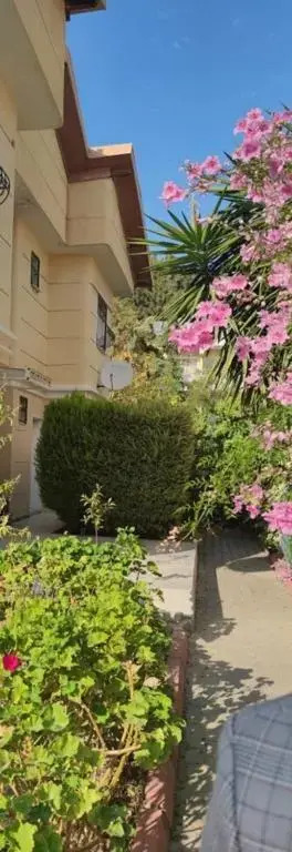 Bermantur Villa