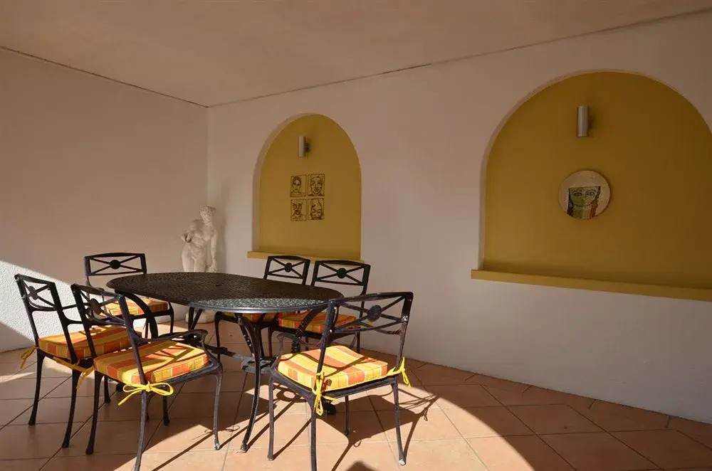 One Kensington Boutique Hotel