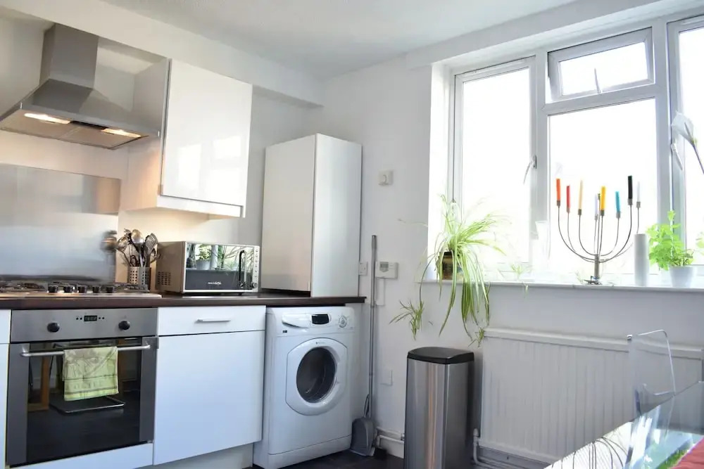 Battersea 2 Bedroom Flat