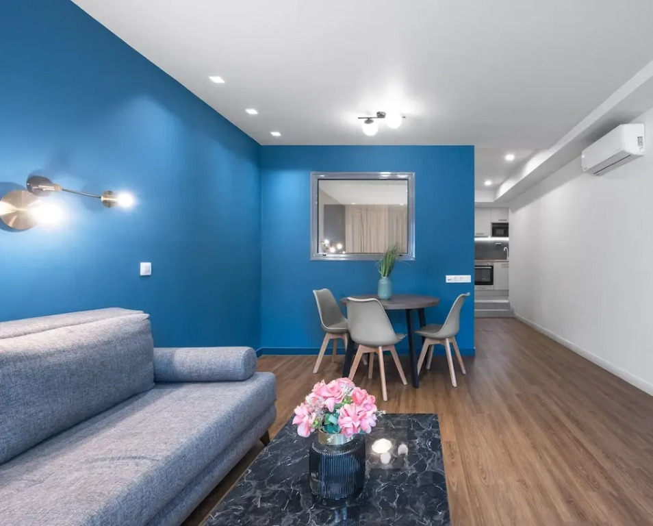 Big Apple studios and apartments, Nilie Hospitality MGMT