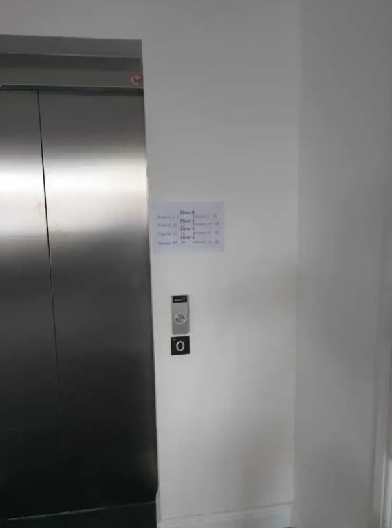 Akai Manage