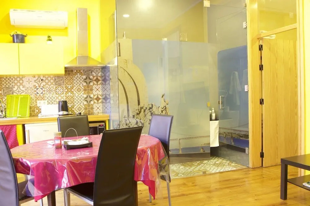 Sao Jorge Apartments & Suites