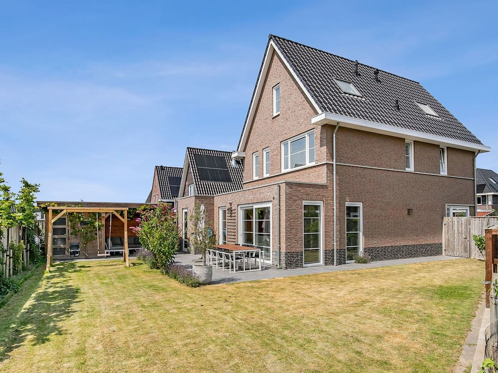 Tasteful Holiday Home in Middelburg With Garden