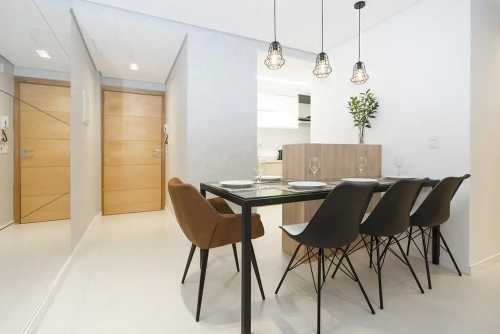 Maravilhoso e Luxuoso Apto Central Acomoda at 6 h Spedes