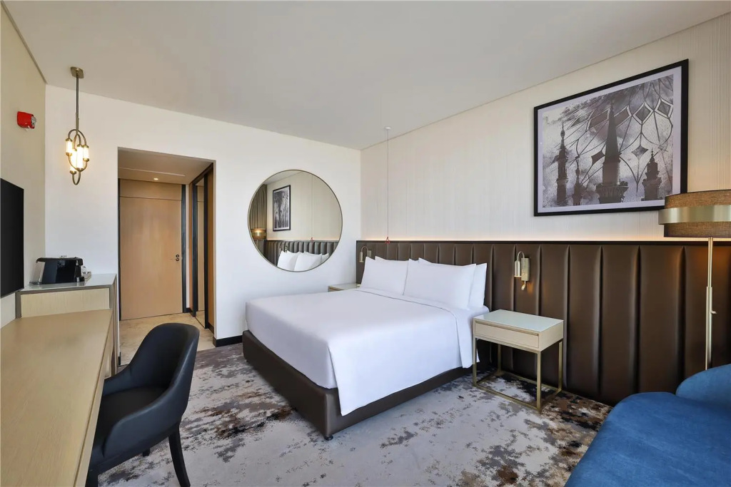DoubleTree by Hilton Madinah Gate