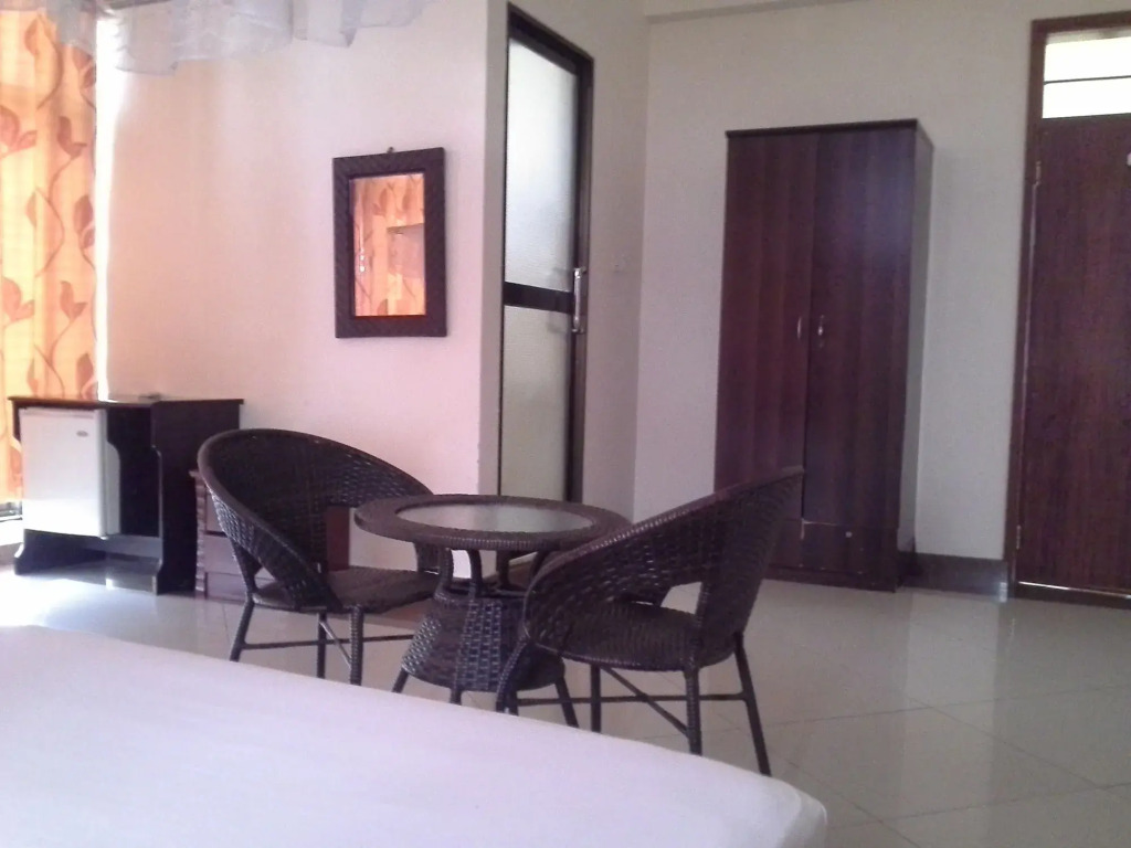 Golden Park Hotel