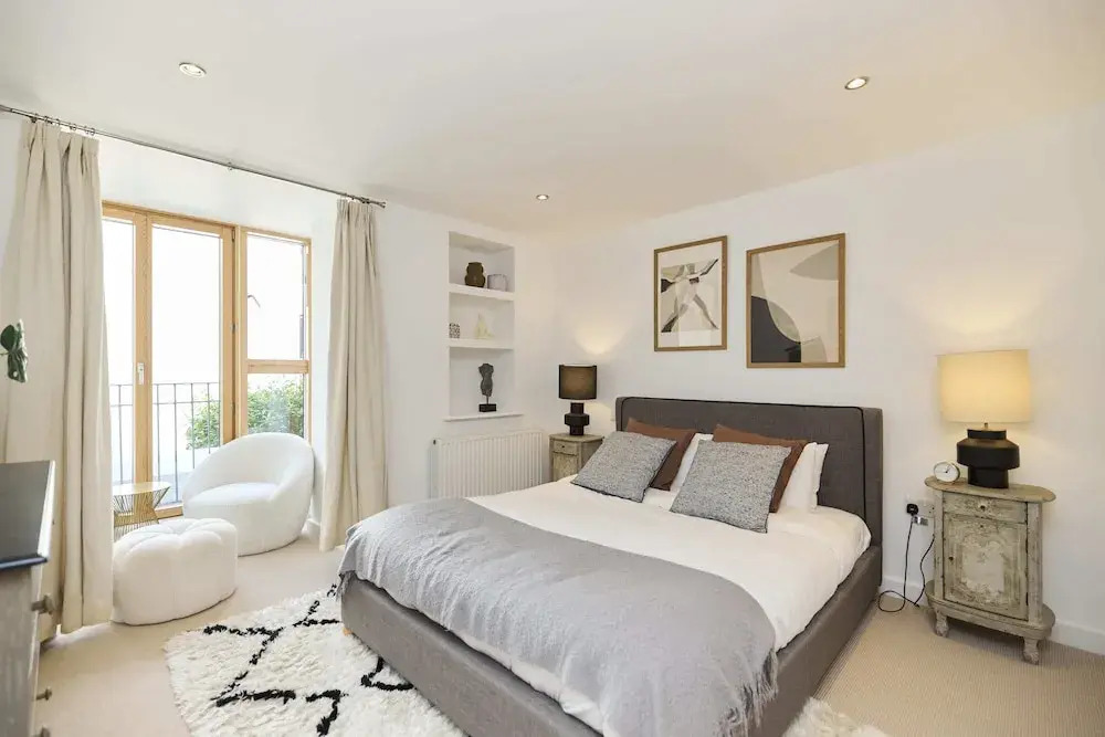 Southwest London Stay