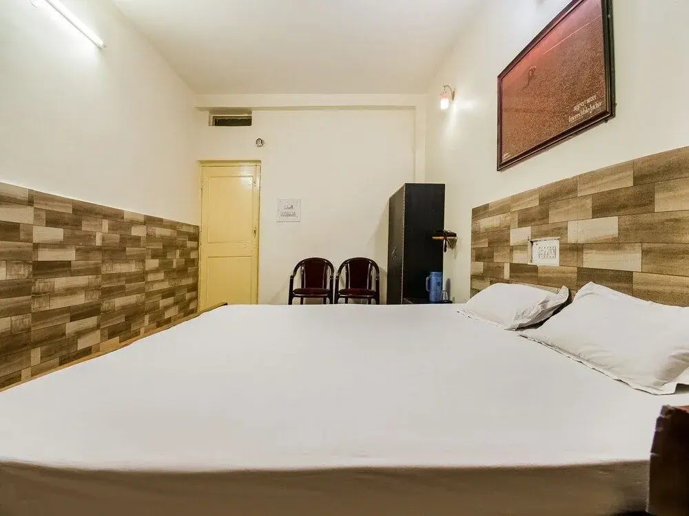 Hotel New Akash by OYO Rooms