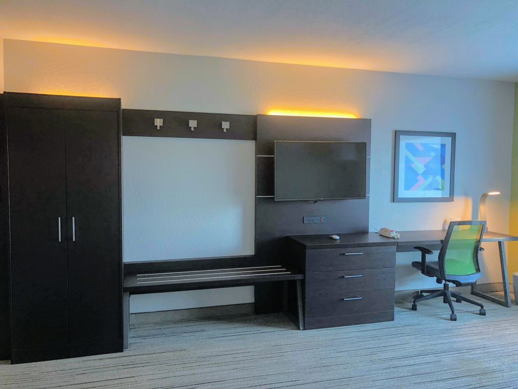 Holiday Inn Express & Suites Hearne by IHG
