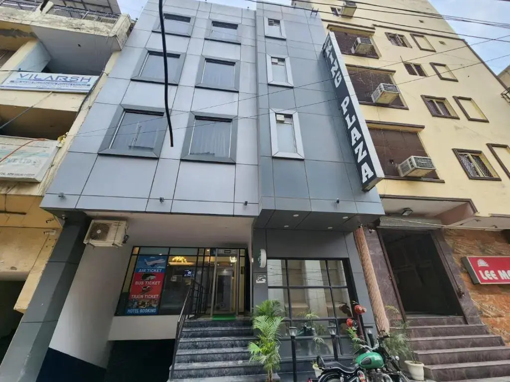 Hotels 18