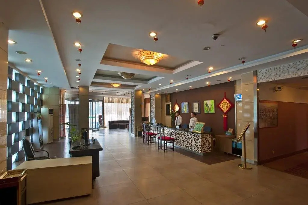 Biway East Garden Hotel