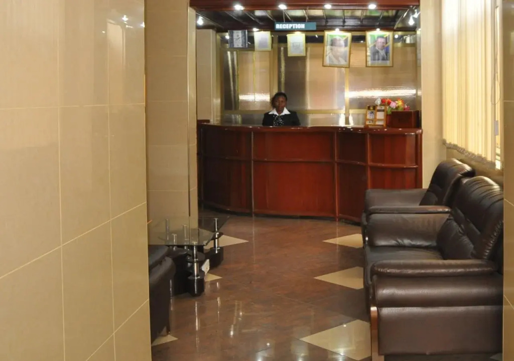 Rich Hotel