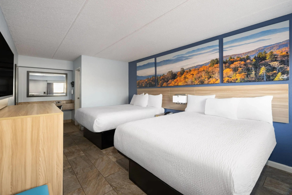 Days Inn by Wyndham Charlotte University