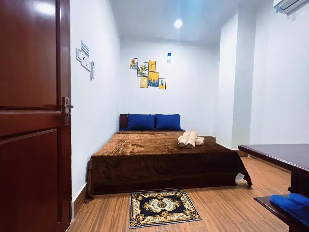 Nhan Tay Hostel
