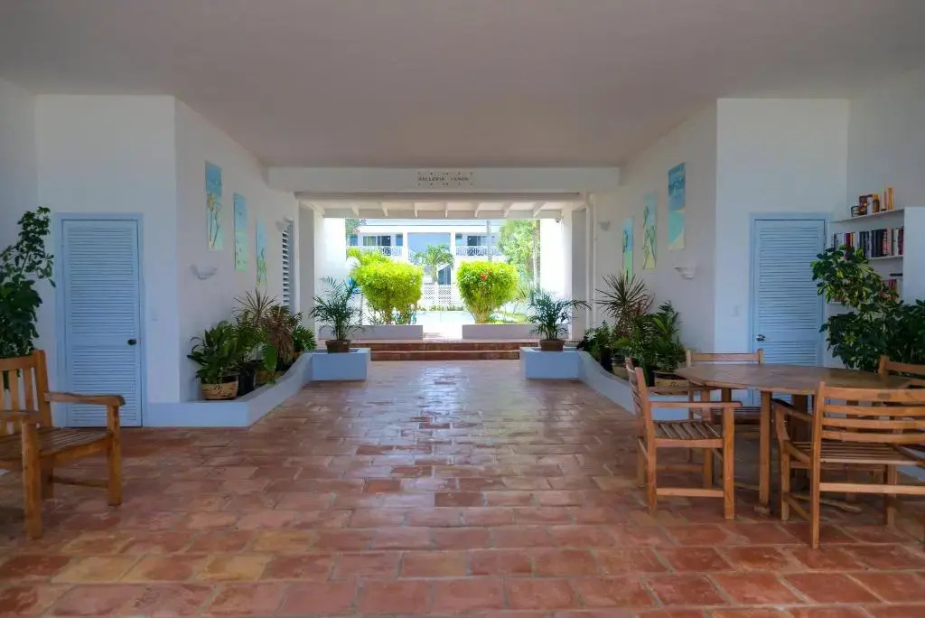 Shoal Bay Villas
