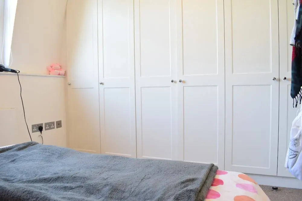2 Bedroom Top Floor Apartment in Islington