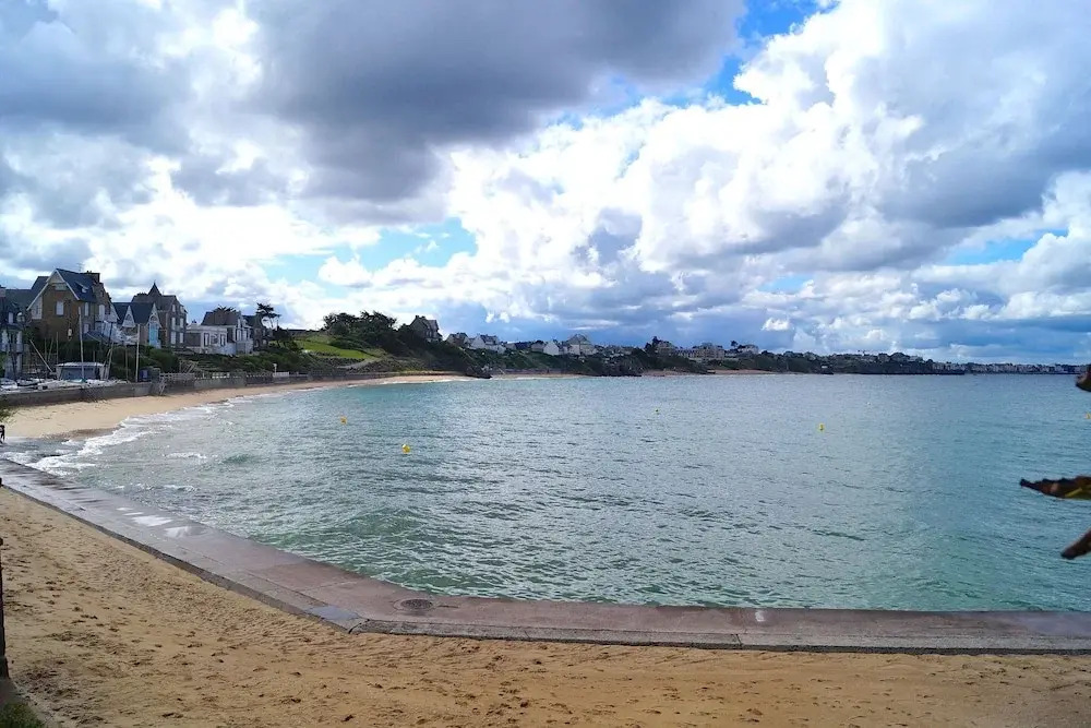 Saint Malo L'abbaye Maison bord de plage