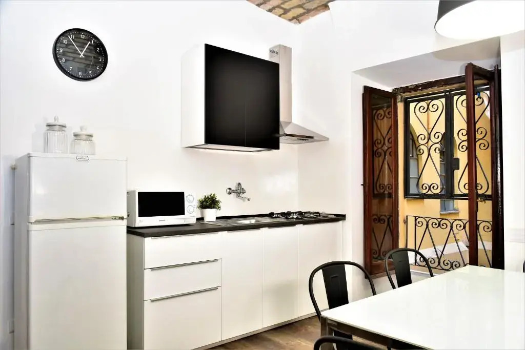 Miriam Apartment