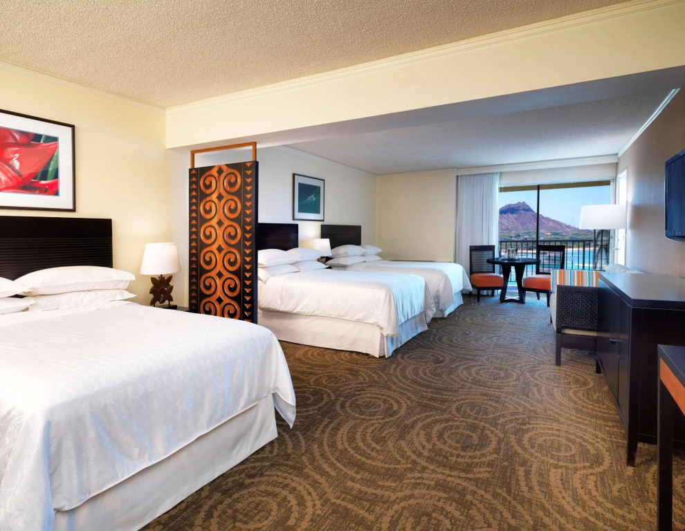 Sheraton Waikiki Beach Resort